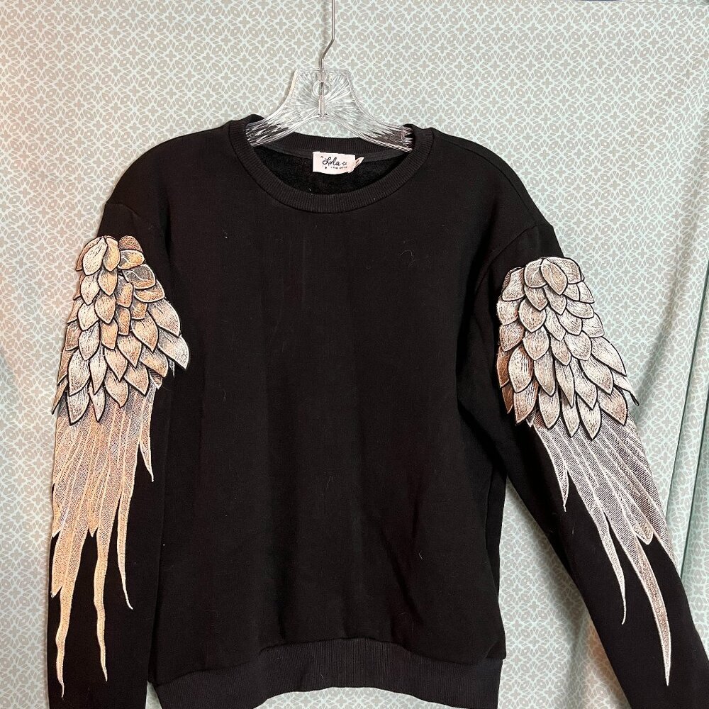 Women's Black/White Crew neck long slv Sweatshirt With Wings, Size S